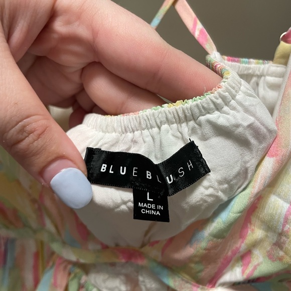 Boutique crisscross back dress - Picture 3 of 3